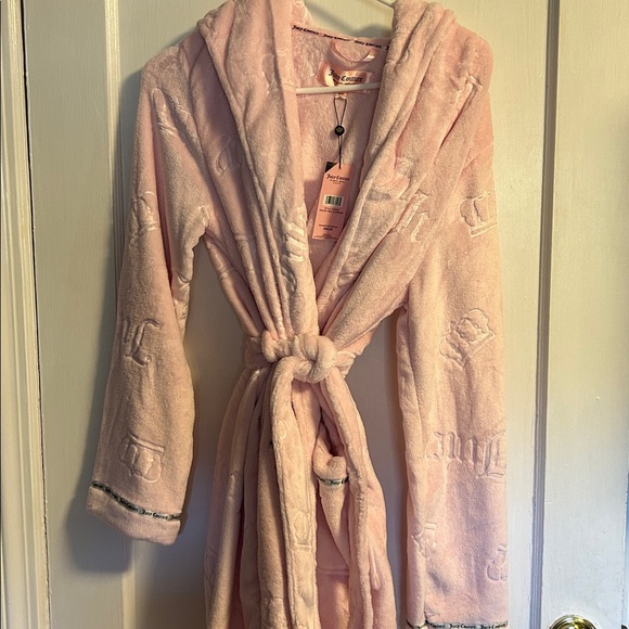 Juicy Couture Other - Juicy Couture Pale Pink Plush Women's Robe